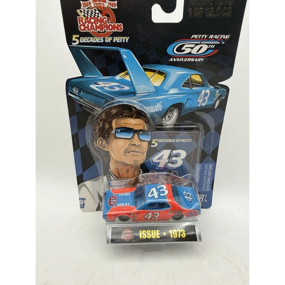 1999 Racing Champions Richard Petty #43 1973 Dodge Charger STP NASCAR